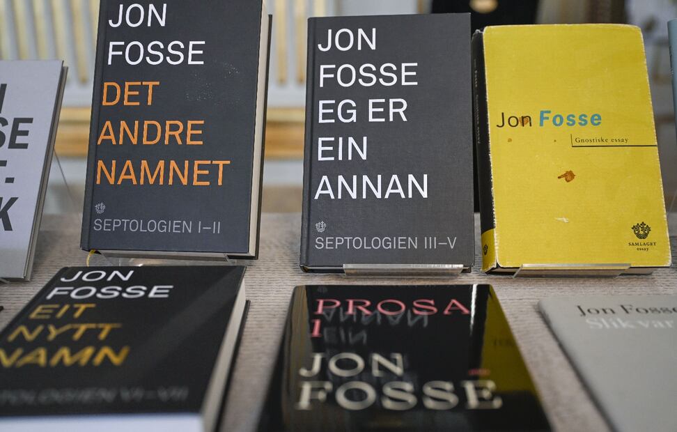 Obra de Jon Fosse. Foto: Pontus Lundahl/TT News Agency vía AP, Archivo EL UNIVERSAL.