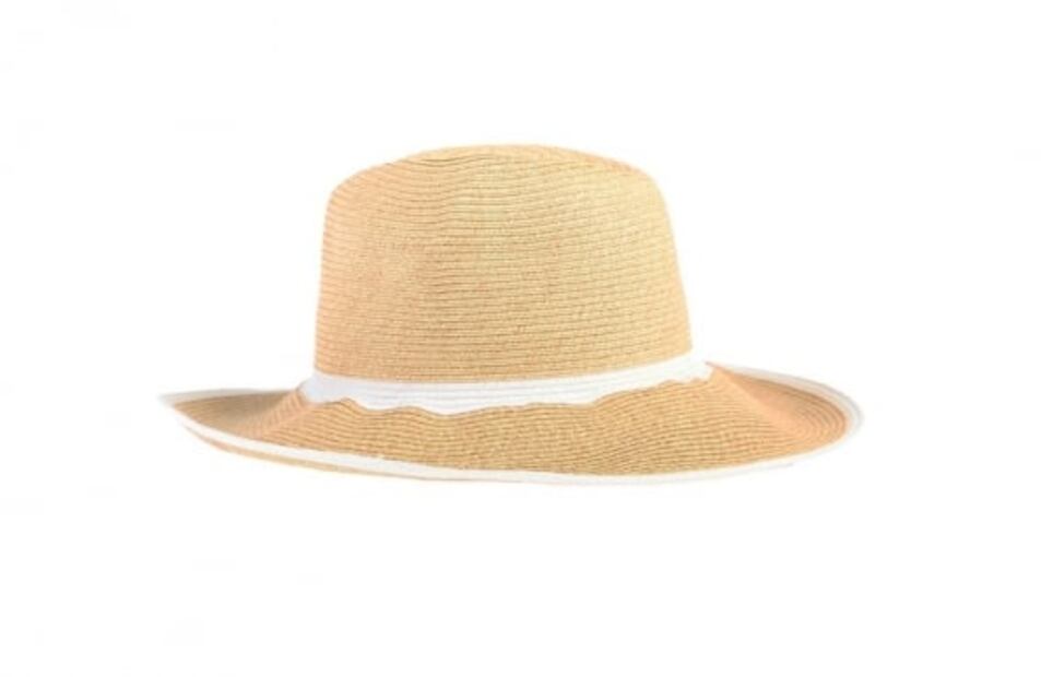 Prepárate para la playa. Busca tu sombrero