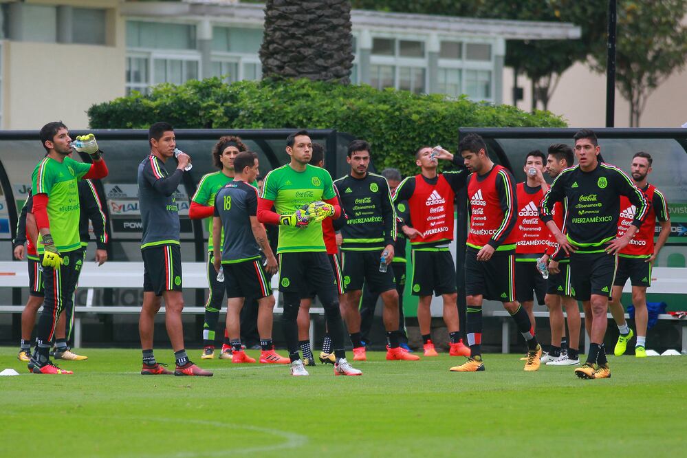 Ni más buenos, ni más malos