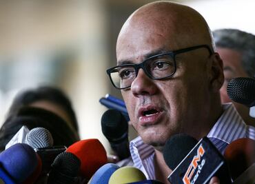 Chavismo agradece mediación del Vaticano para lograr diálogo con oposición