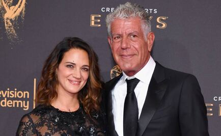 Rose McGowan defiende a Asia Argento tras suicidio de Anthony Bourdain