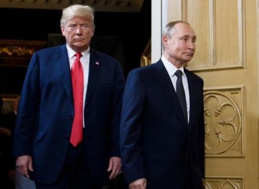 Dominio y vulnerabilidad, lo que dice el lenguaje corporal de Trump y Putin