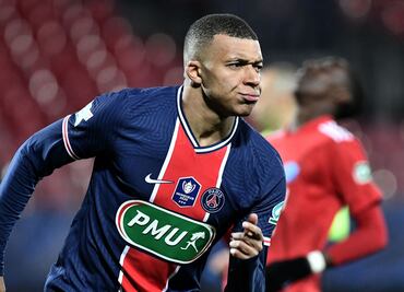 Kylian Mbappé pide un exorbitante contrato para renovar con el PSG