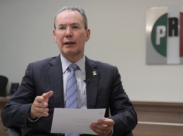 Mario Marín sigue siendo priista, informa el partido