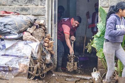 Tras lluvias e inundaciones salen afectadas más de 250 casas en Chalco