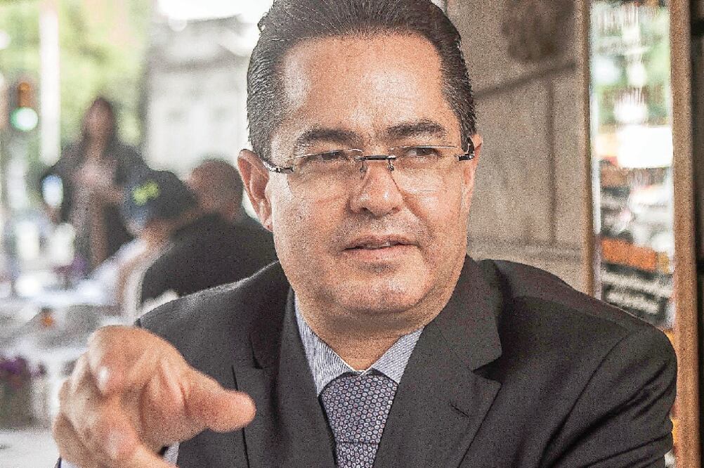 “No hay prisa por definir la comisión ya que la Ley Orgánica de la ALDF establece tres sesiones para la designación”, afirmó el coordinador del PRD Leonel Luna (ARCHIVO EL UNIVERSAL)