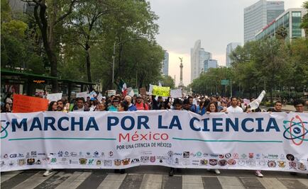 Marchan por más recursos para ciencia en la capital