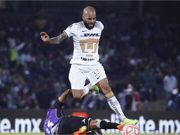 Pumas rescata un punto ante Mazatlán; Dani Alves dio asistencia