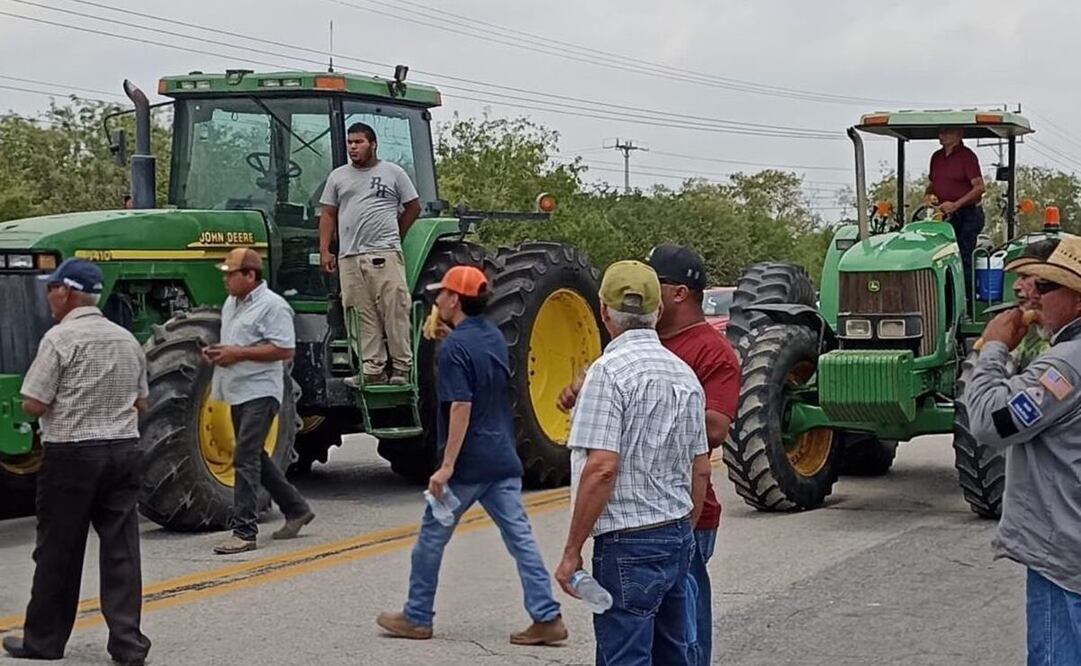 Los productores agrícolas de San Fernando continúan con el bloqueo carretero. Foto: especial