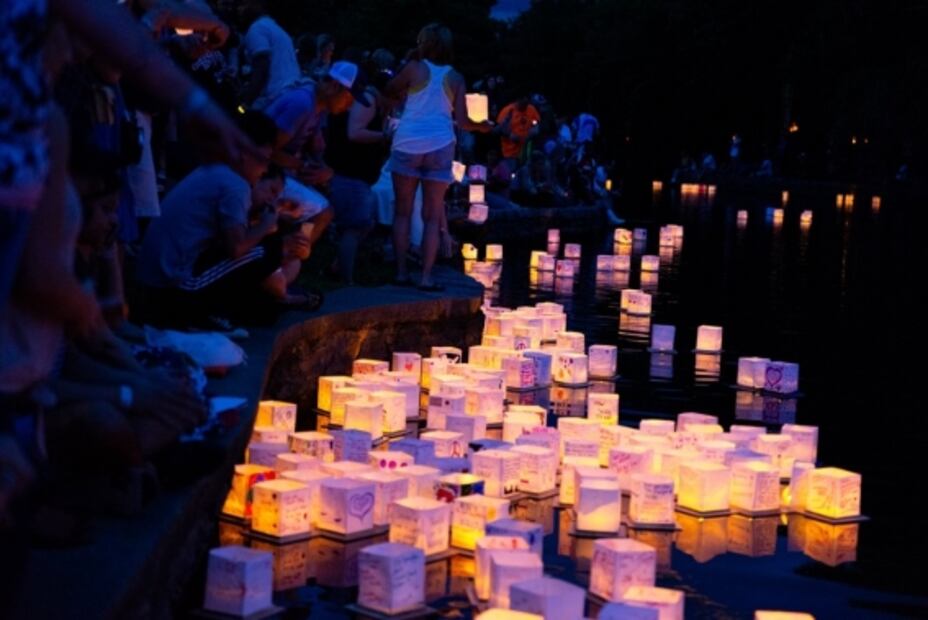 El espectáculo de linternas, Water Lantern Festival, vuelve a México