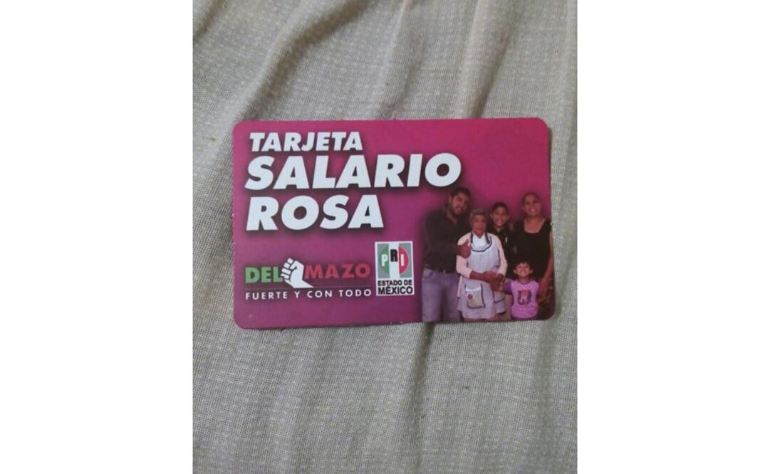 Mujeres mexiquenses, emocionadas por reparto de "tarjeta rosa" 