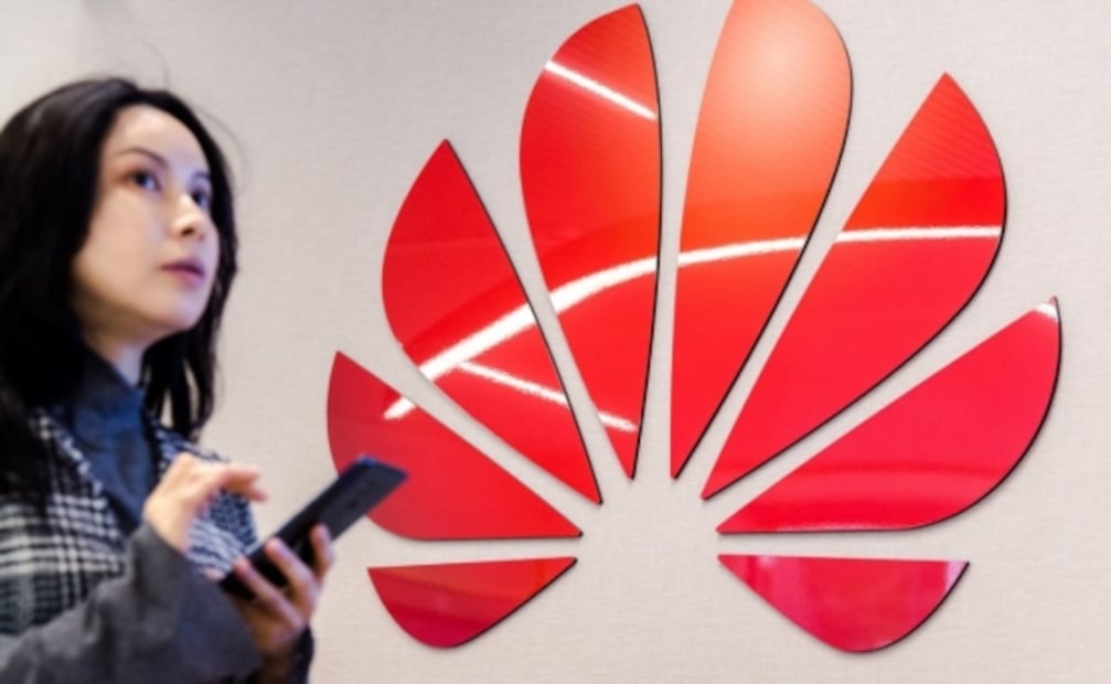 Huawei demanda a la FCC por prohibición “inconstitucional” de uso de subsidios federales