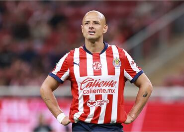 Chicharito Hernández se niega a levantar título de la pretemporada con Chivas; asegura que ganará la Liga MX