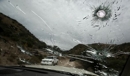 Presos y procesados, los 24 detenidos por masacre en Bavispe, dice FGR ante dichos de LeBarón