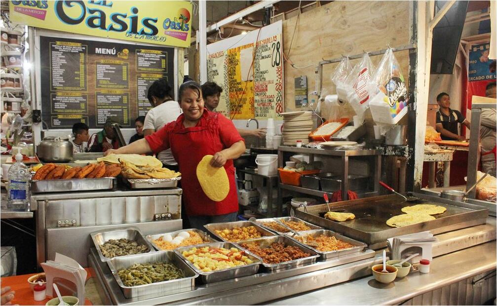 Eloina Rojas Limón fundadora de El Oasis, antojitos mexicanos en la Merced. Foto: Brenda Martínez/ EL UNIVERSAL