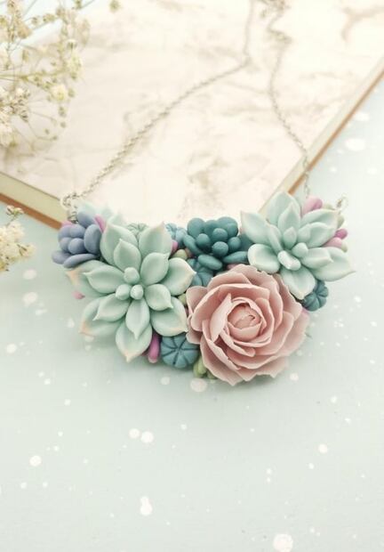 Accesorios en forma de suculentas que las plant ladies amarán