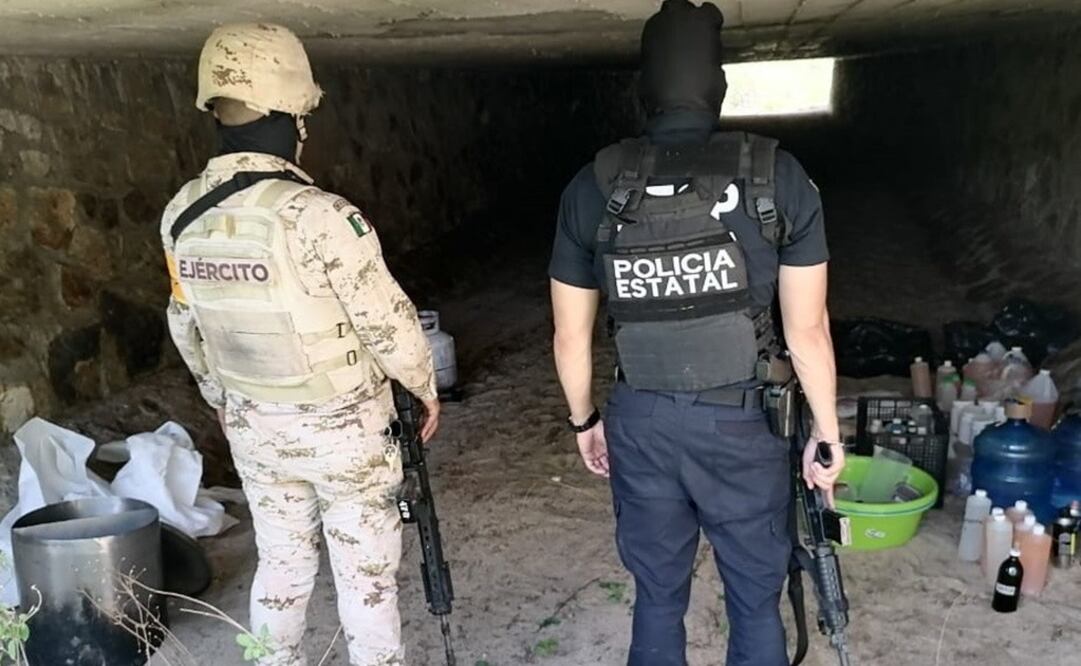 En los dos laboratorios fue asegurado material para la elaboración de metanfetaminas.   Fotos: Seguridad Pública de Sonora