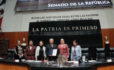 Senado elige a Leopoldo Melchi para presidir la CRE