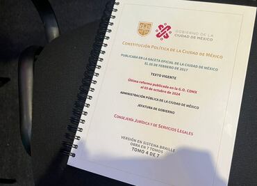 Info CDMX presentan la primera Constitución Política de la Ciudad de México en braille; buscan volverla accesible para 150 mil personas