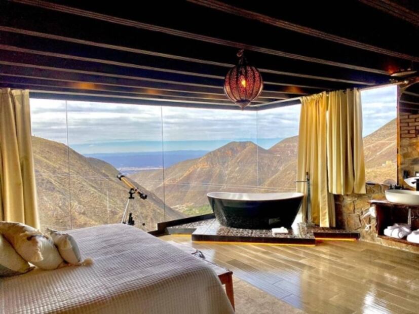 Conoce el tobogán de cristal en Real de Catorce