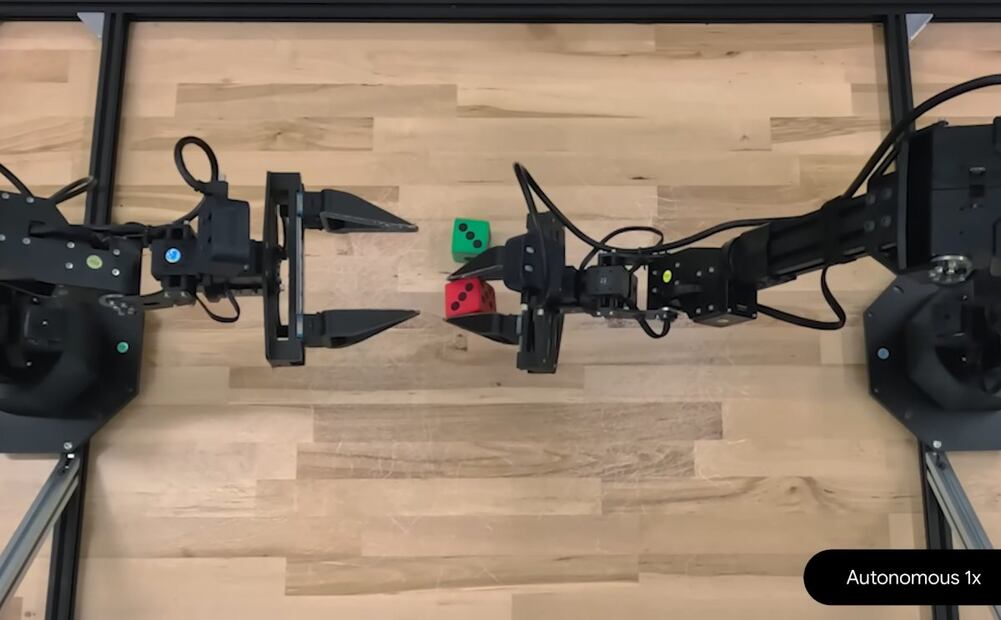 Gemini Robotics ahora cabe en un robot y sin internet. Imagen: captura de pantalla