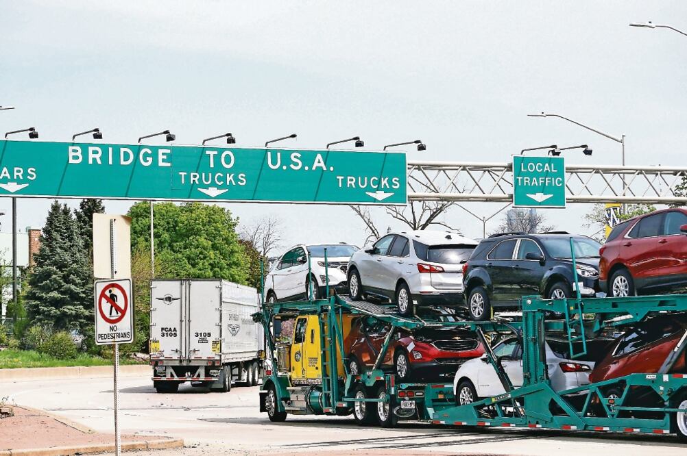 La caída tanto en inversión transfronteriza como en el intercambio comercial puede llevar a una recesión, advierte la calificadora Moody’s. (ARCHIVO EL UNIVERSAL)