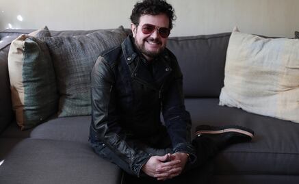 Aleks Syntek responde porque califican que su música es para Godínez