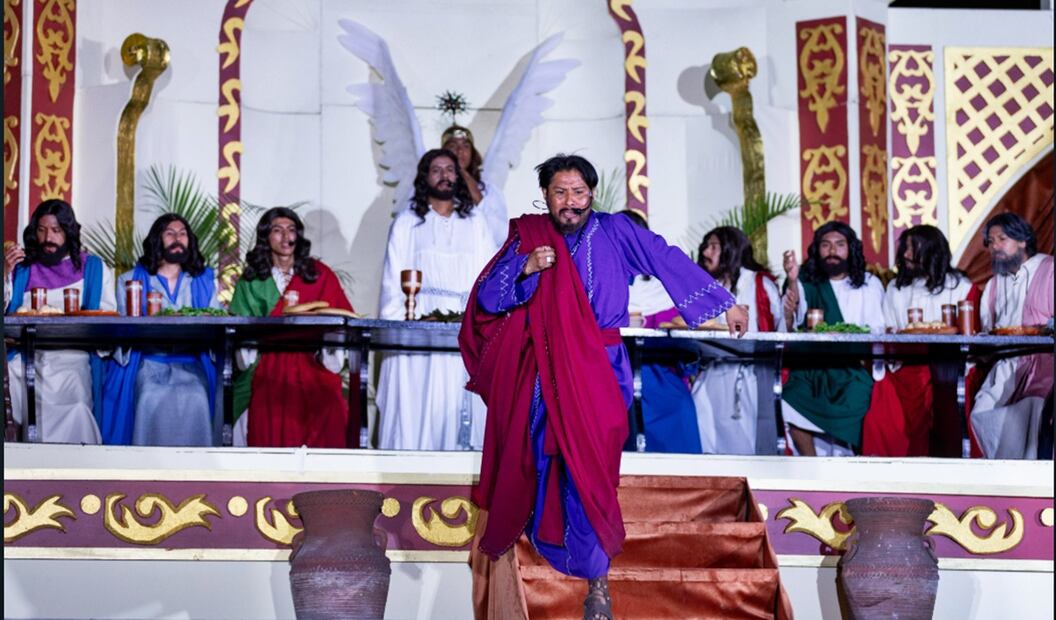 Interpretación de la Última Cena y lavatorio de pies durante la 182 Representación de la Semana Santa en Iztapalapa, el jueves 17 de abril de 2025. Foto Hugo Salvador/EL UNIVERSAL
