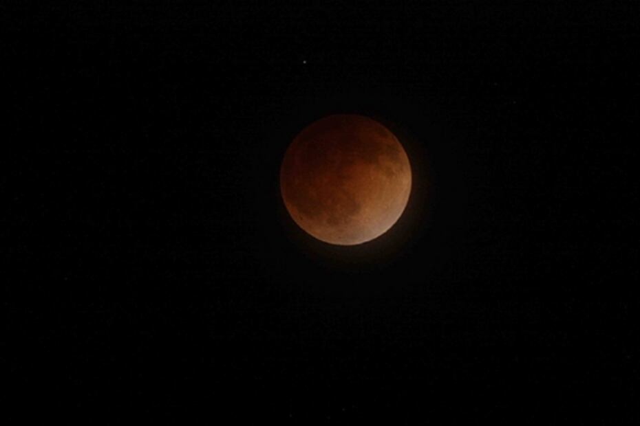 Cuándo podrá verse la Luna de Sangre de octubre en México