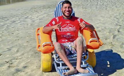 Jesús Gilberto Domínguez, el parasurfista que alienta a los niños con discapacidad a ser atletas
