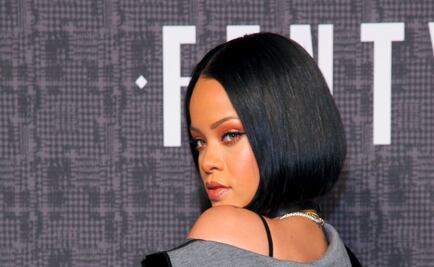 Esta colaboración de Rihanna con Manolo Blahnik hará tu día mucho mejor