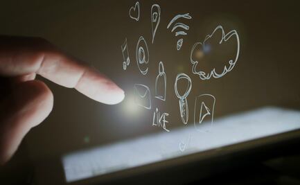 El truco de las redes sociales para volverte adicto a ellas