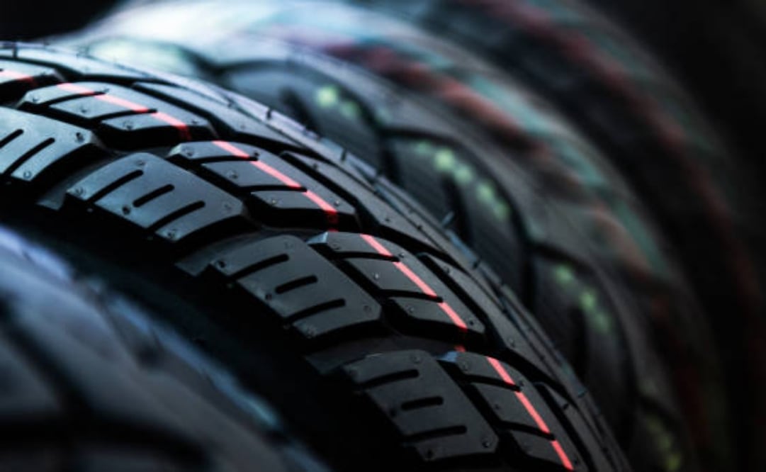 De acuerdo con la firma, esta colaboración estratégica busca no solo fortalecer la presencia de ambas compañías en el mercado mexicano, sino también incrementar la producción local de llantas. Foto: IStock