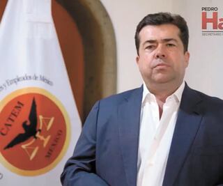 Mano negra en protesta en armadora