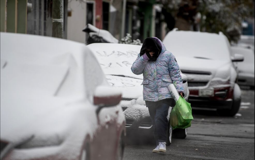 La onda gélida que experimenta Estados Unidos se resiente también este 22 de enero de 2025 en el norte de México, donde se registran temperaturas bajo cero, caída de nieve o aguanieve y lluvia congelante. Foto: EFE