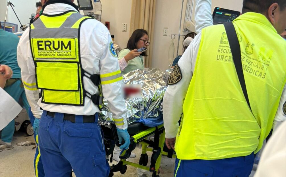 Víctimas de la explosión de pipa de gas en Iztapalapa son trasladados a hospitales de la CDMX (10/09/2025). Foto: Especial