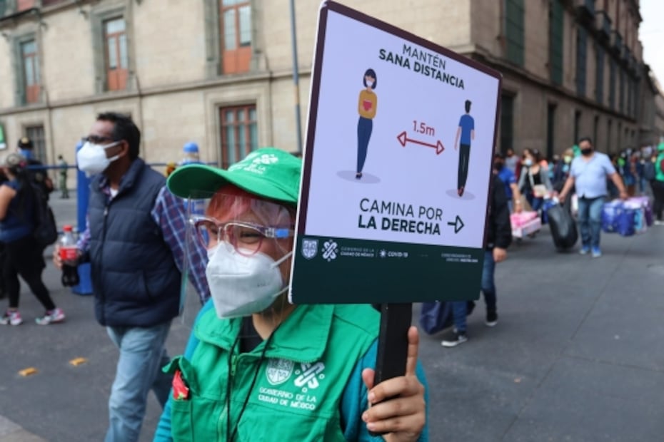 ¿Quieres progresar? ¡Trabaja en la ayudantía de AMLO!