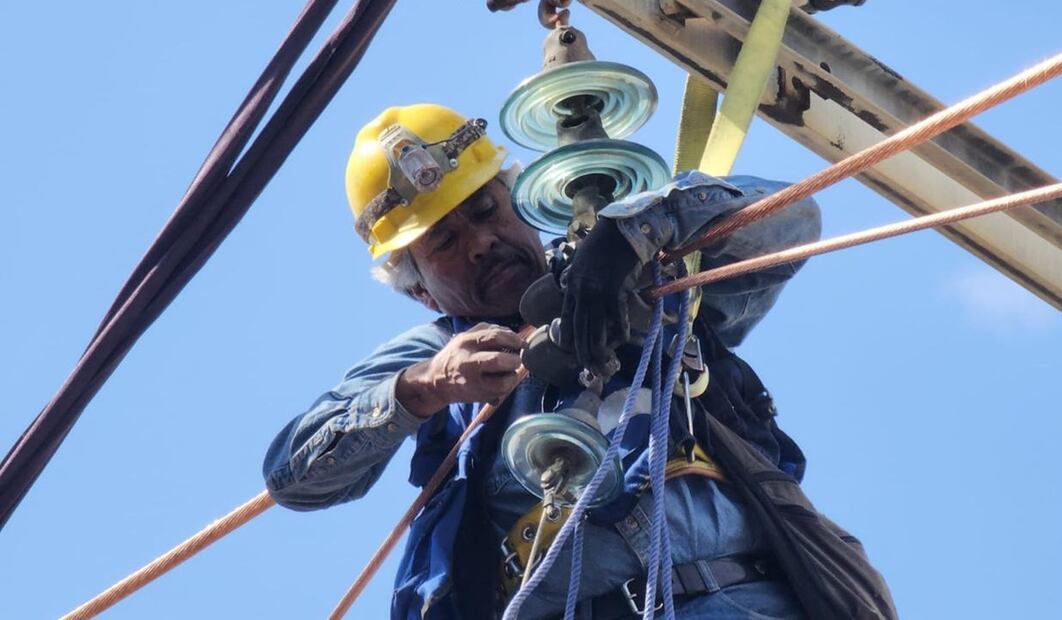 Trabajos en la Línea A de la estación Los Reyes a La Paz. Foto: especial