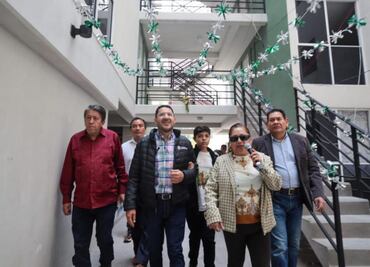 Martí Batres entrega unidad habitacional en la colonia Peralvillo