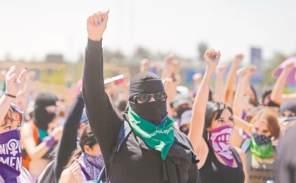 Liberan a 8 detenidas en marcha feminista en Aguascalientes