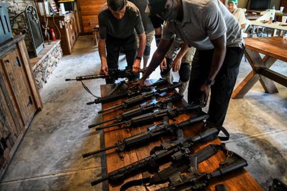 "Quiero ser capaz de protegerme": compran armas antes de las elecciones en EU
