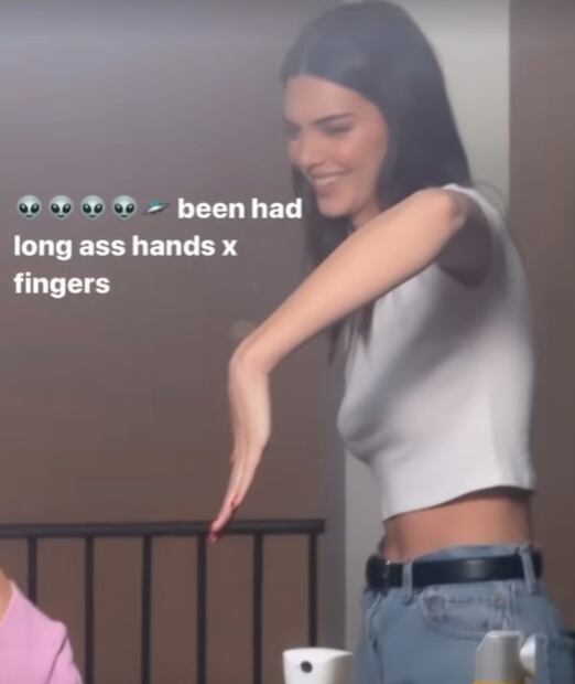 La particular reacción de Kim Kardashian al garrafal error de Photoshop de Kendall Jenner