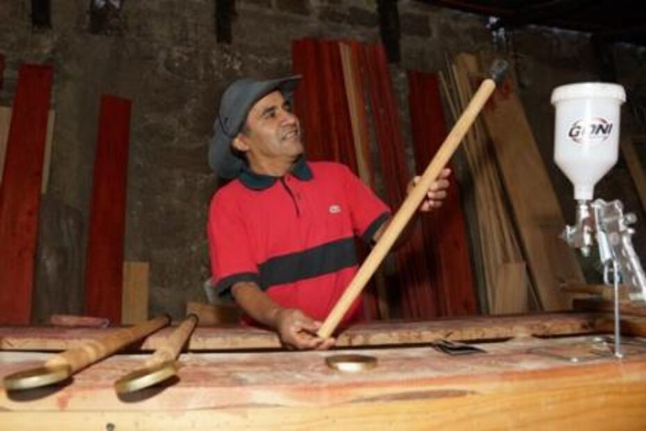 El taller donde hicieron el bastón de mando de AMLO