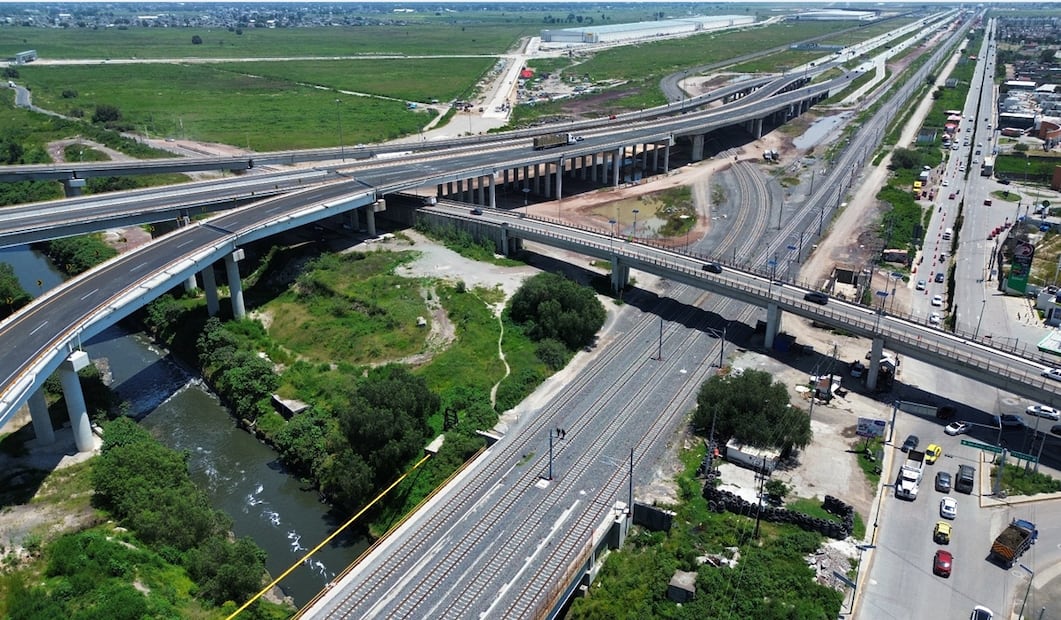 El distribuidor vial es una opción rápida para llegar al Aeropuerto Internacional Felipe Ángeles. Foto: Arturo Contreras/EL UNIVERSAL