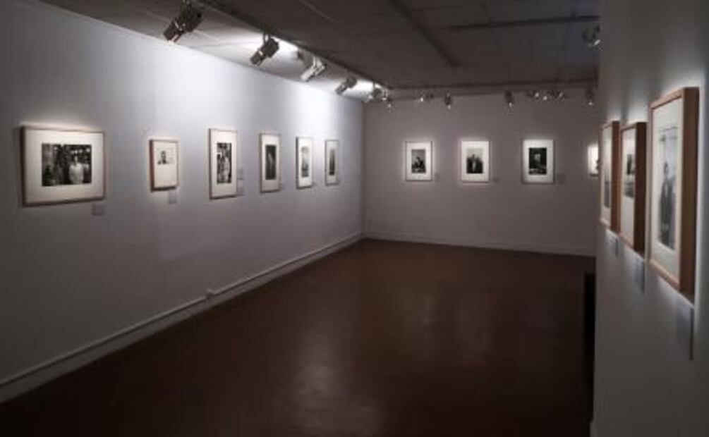 Exhiben en París retratos del mundo cultural mexicano