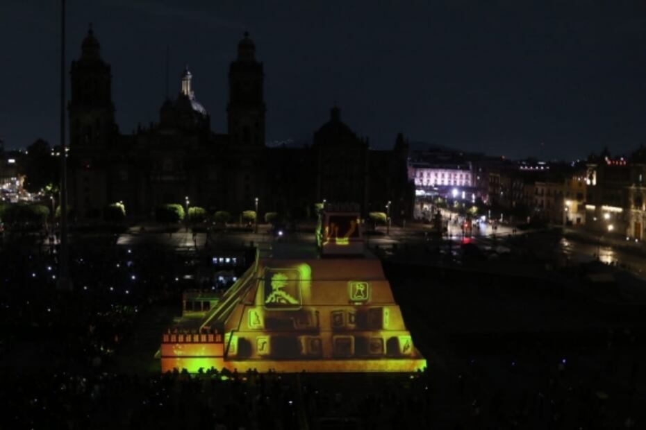 Fotos y video. Inauguran "Memoria Luminosa", maqueta del Templo Mayor en el Zócalo de la CDMX