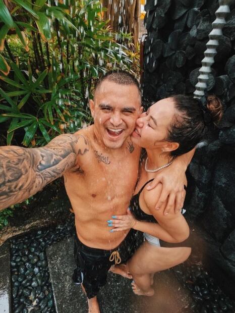 Chiquis Rivera conoce a su suegra y nueras, ¿se comprometió con Emilio Sánchez?