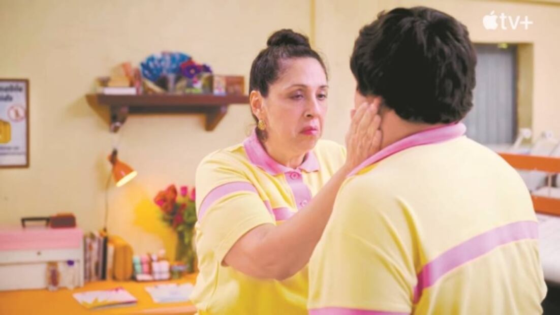 Regina Orozco separa simpatías políticas