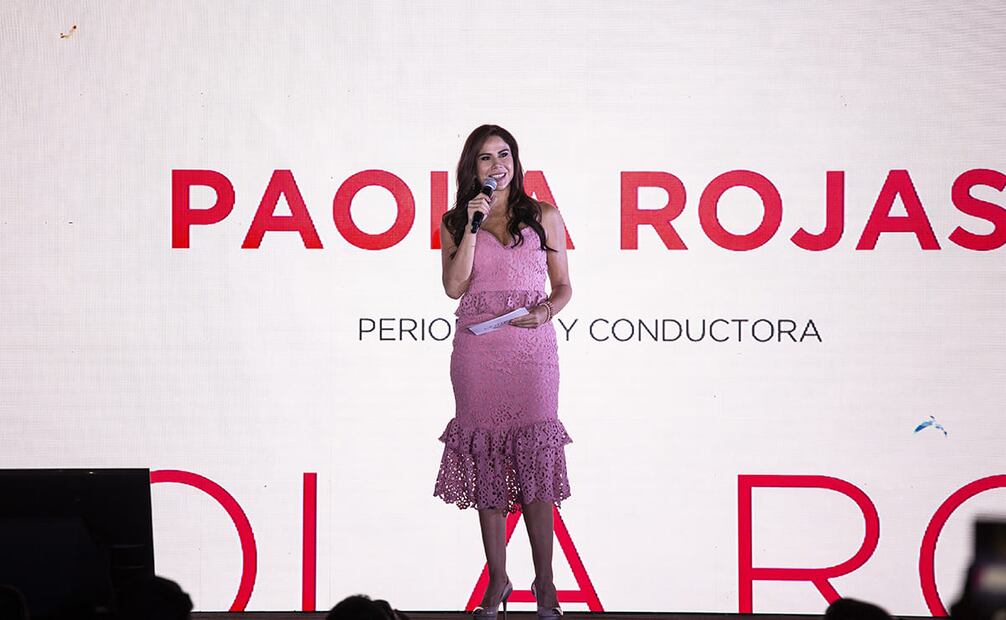 Paola Rojas, periodista y conductora, asistió a la graduación 2024. Foto: Esteban Torreblanca EL UNIVERSAL