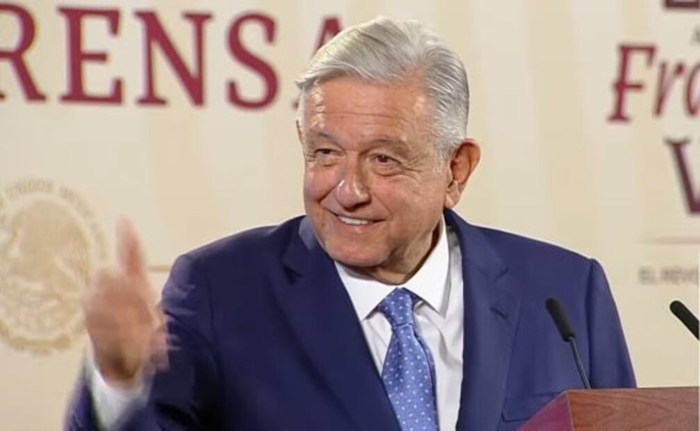 AMLO presume que el peso mexicano está fuerte por estabilidad y gobernabilidad en México 